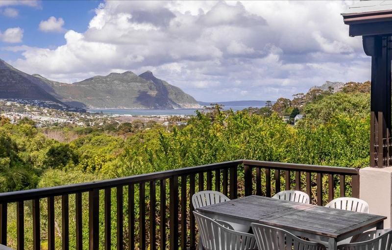 2 Bedroom Property for Sale in Hout Bay Western Cape